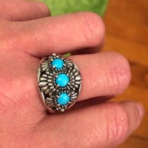 STERLING SILVER & TURQUOISE RING